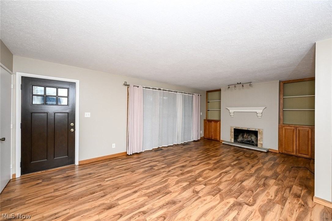 287 Edgewood Dr - Photo 2 of 23