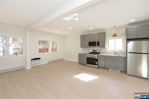 featured image of 255 Rea Ave