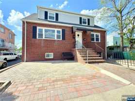 319 7th St - Photo 1 of 1