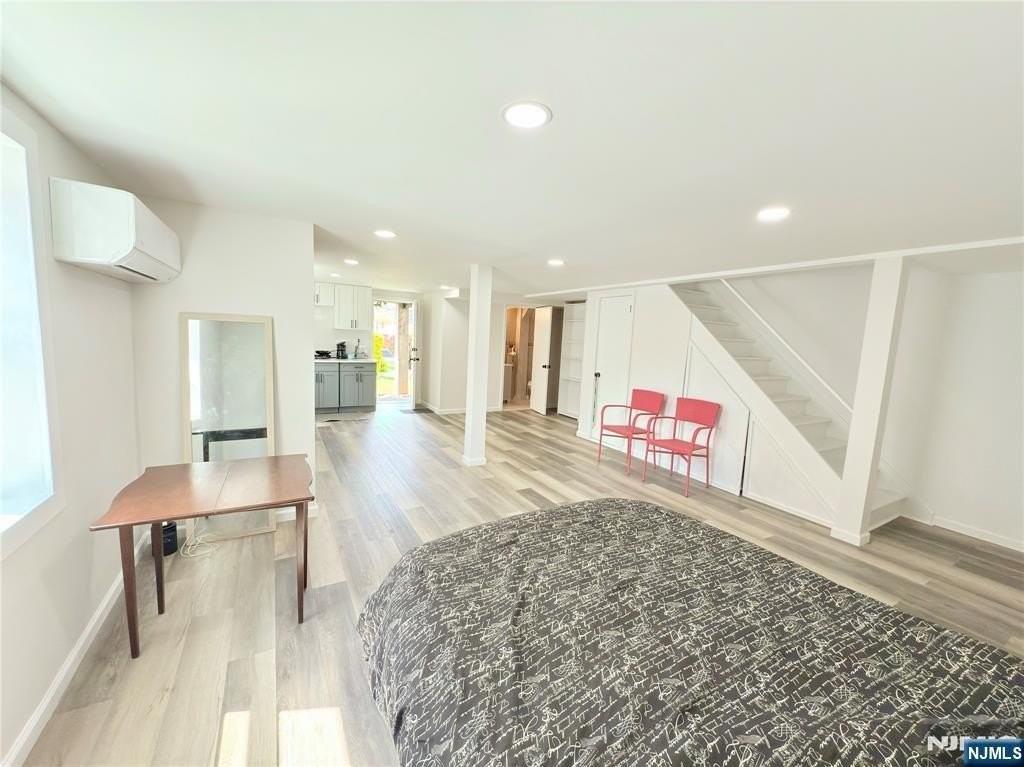 319 7th St - Photo 7 of 16