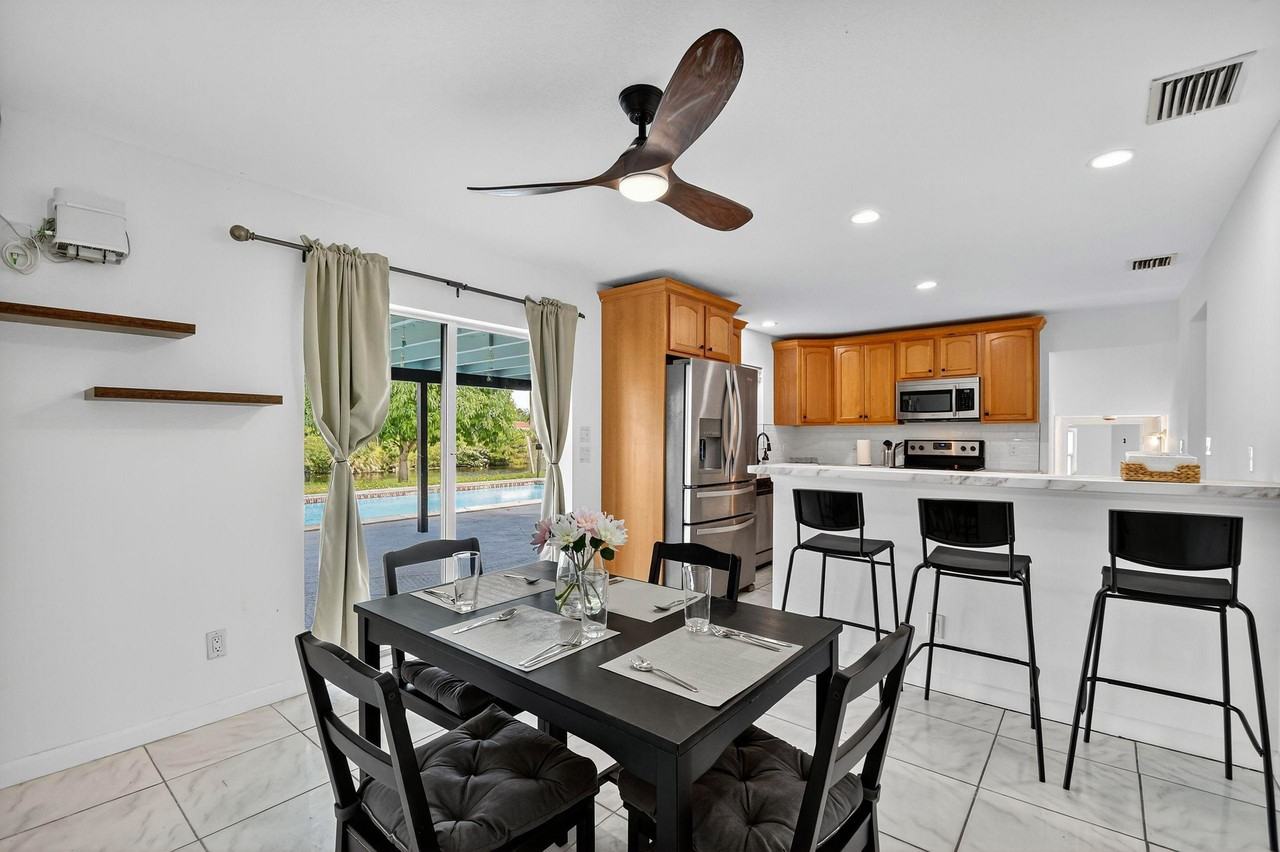 40th St - Photo 4 of 19