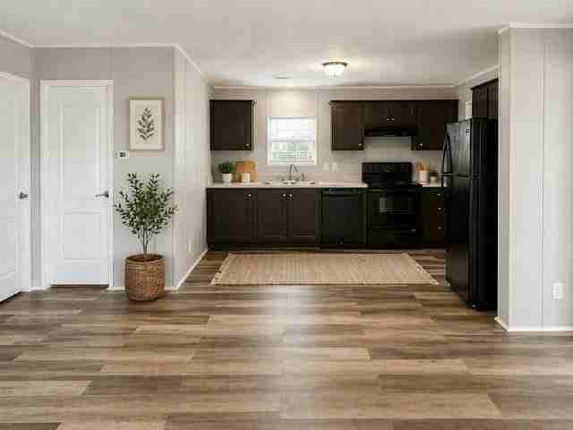 7082 Greenbrier Village Dr #38 - Photo 3 of 8