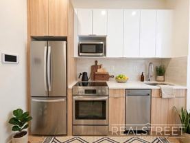 729 Rogers Ave #2C - Photo 1 of 1