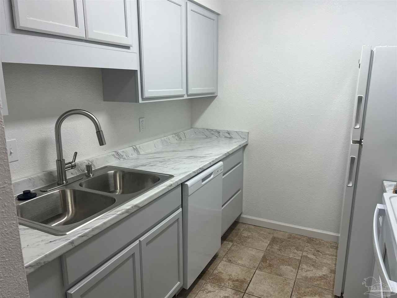 2300 W Michigan Ave #12 - Photo 5 of 14