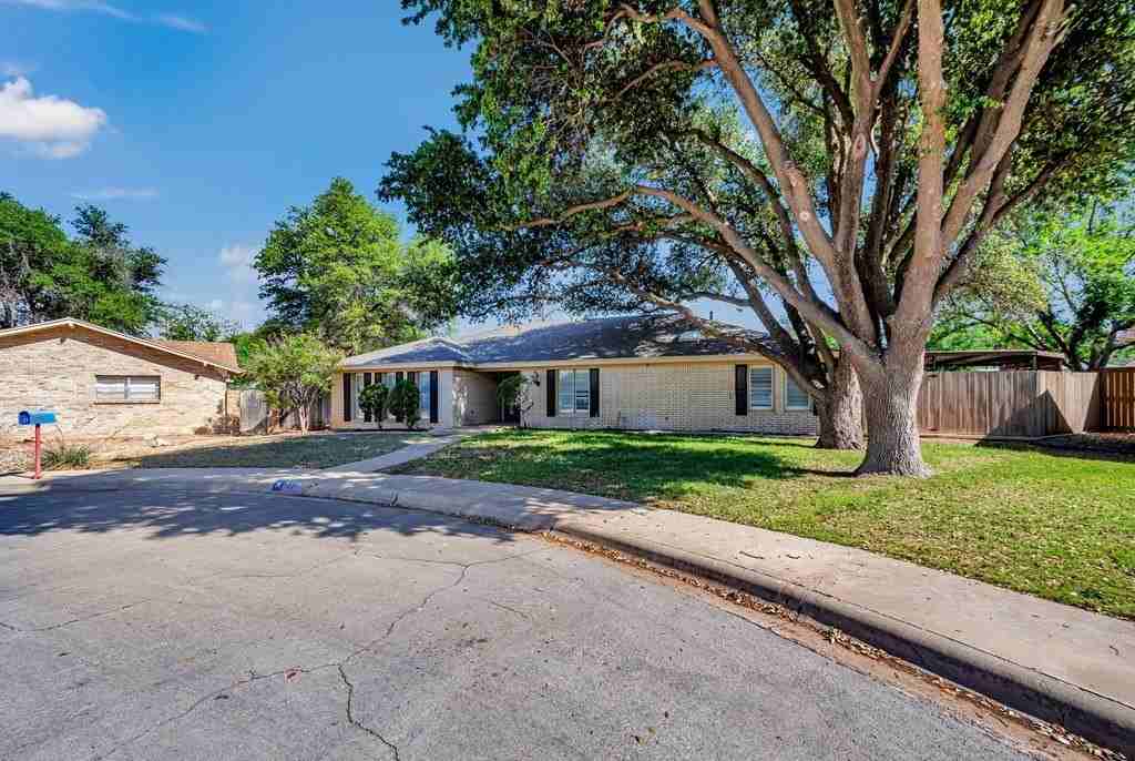 11 Marchelle Ct - Photo 5 of 50