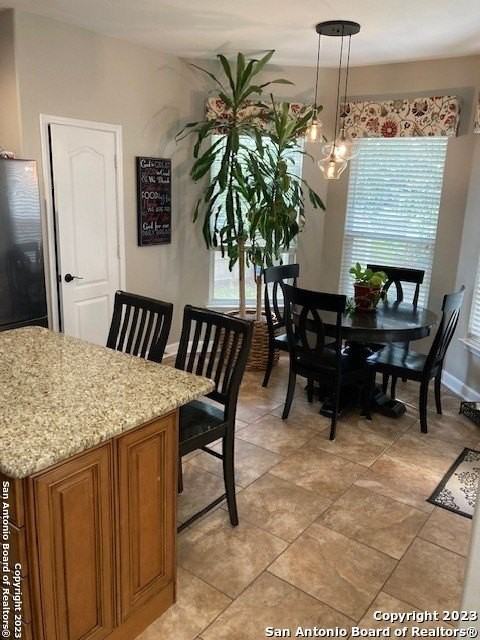 2314 Cardigan Hl - Photo 2 of 6