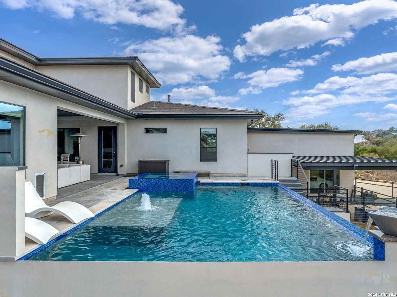 1265 Tenderfoot - Photo 2 of 50