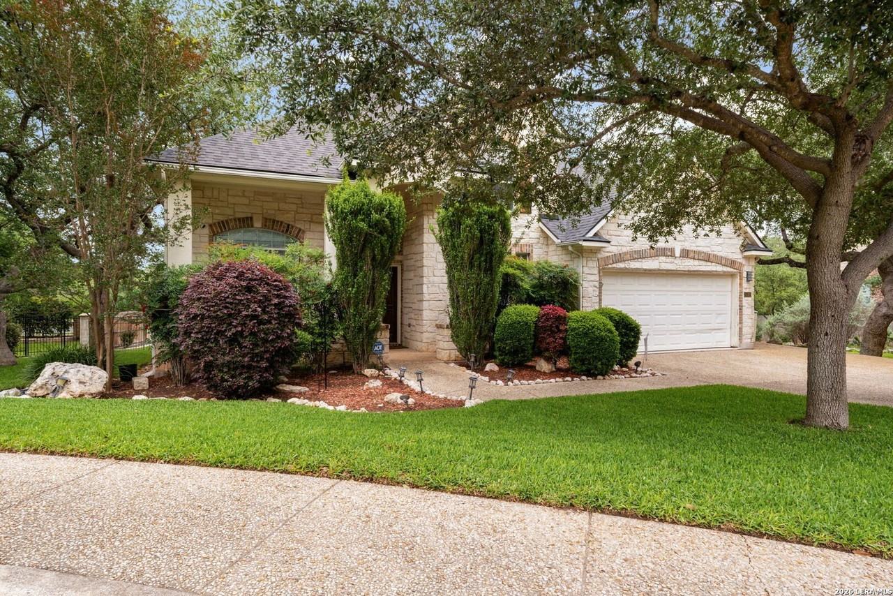 25922 Peregrine Rdg - Photo 4 of 50