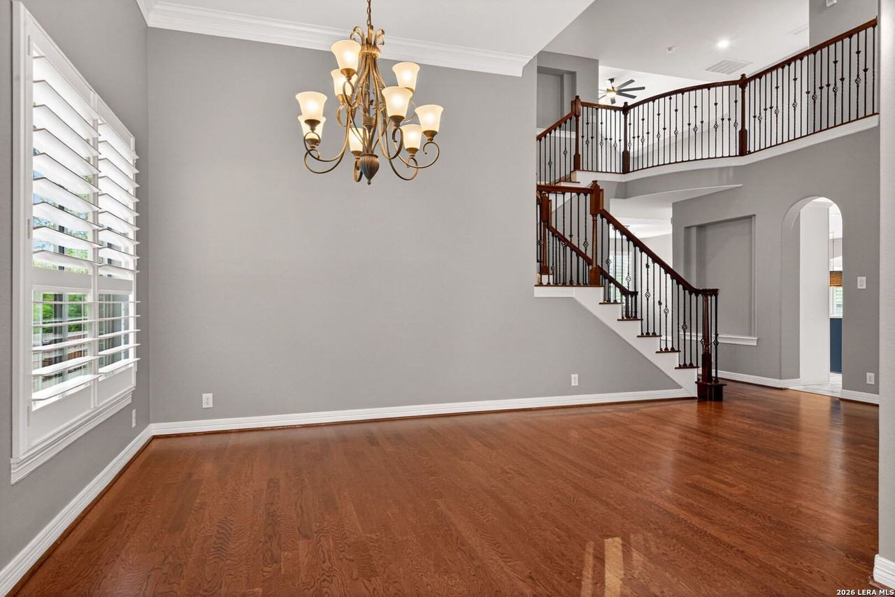 25922 Peregrine Rdg - Photo 7 of 50