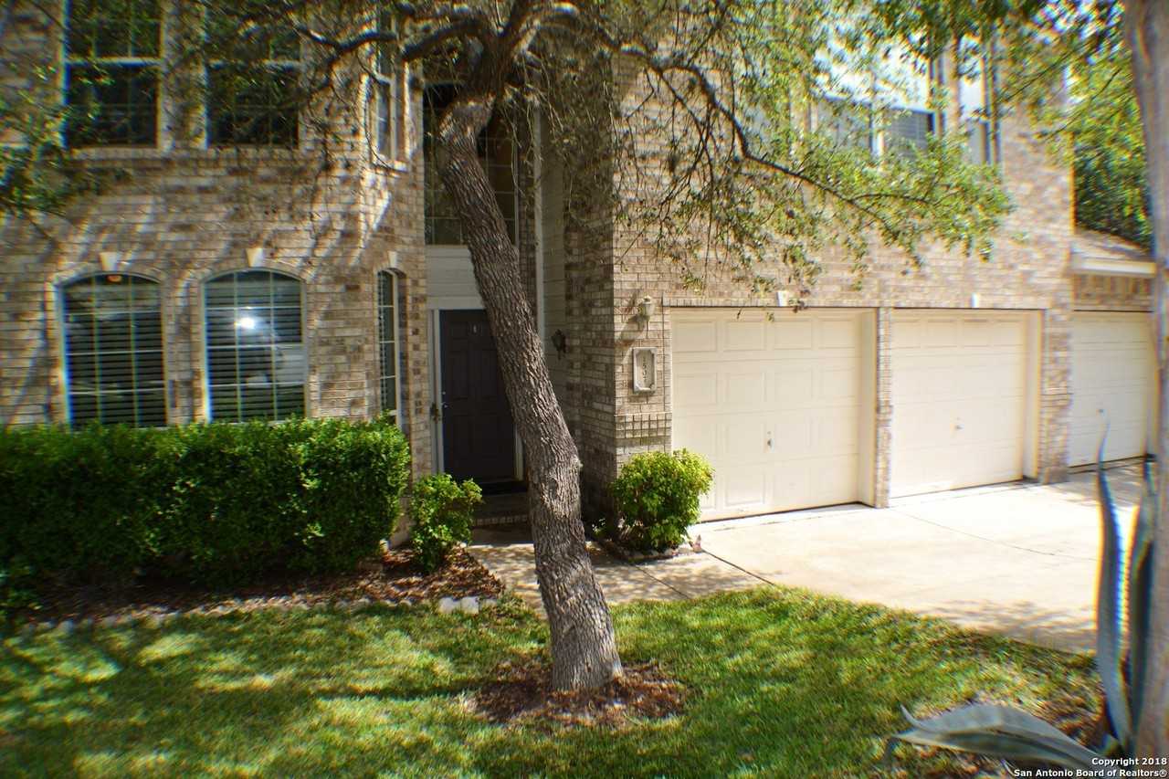 1507 Lookout Pt - Photo 2 of 36