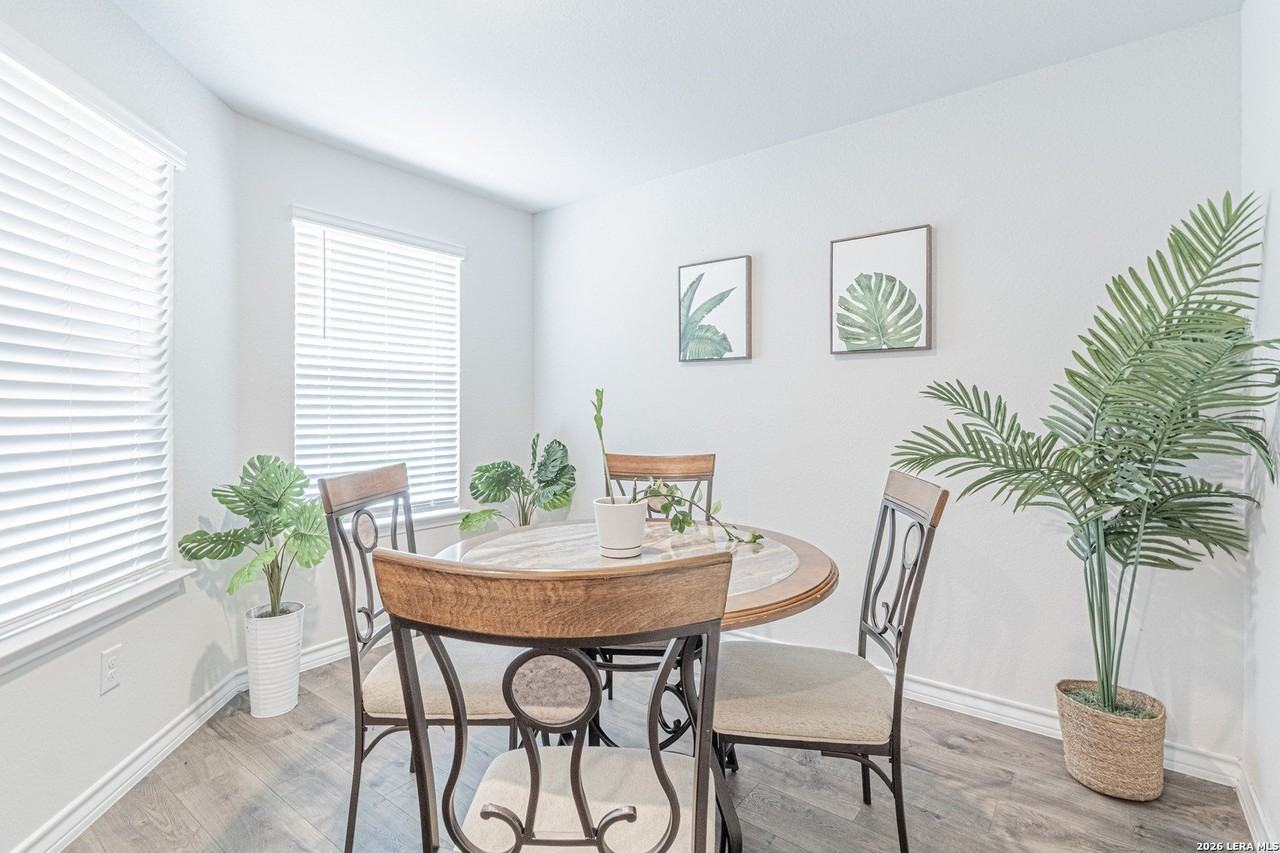 7019 Capella Cv - Photo 5 of 46