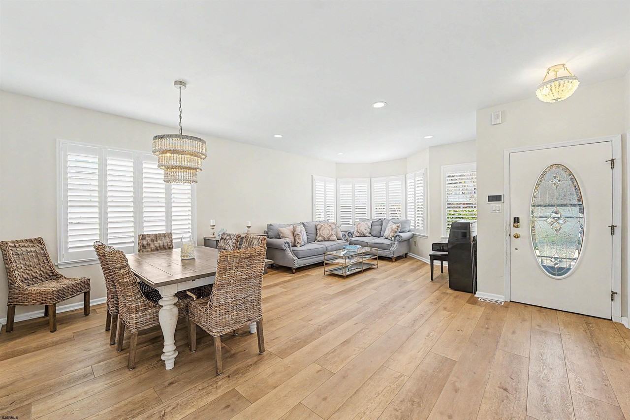 2 S Coolidge Ave - Photo 3 of 34