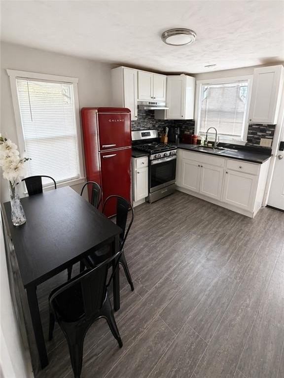 85 Pleasant St - Photo 3 of 12