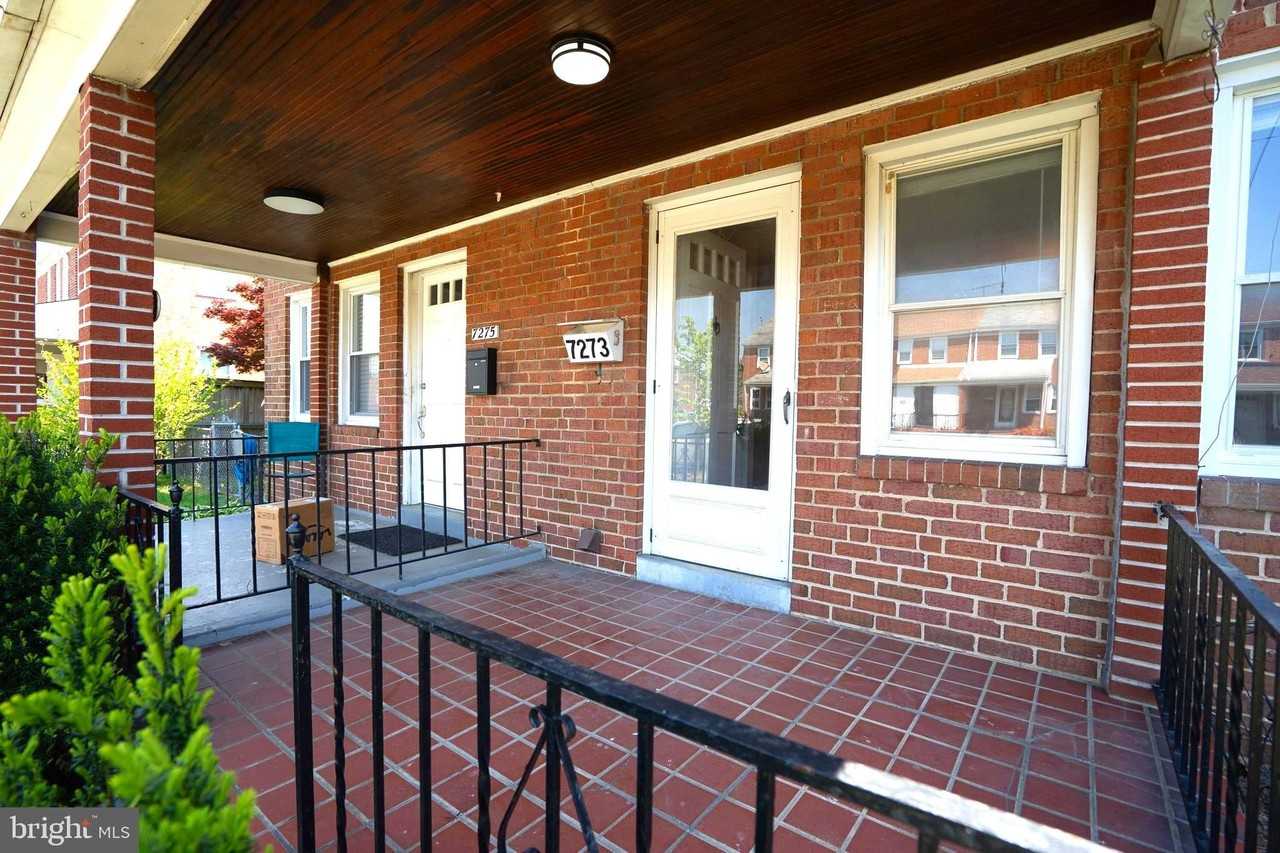 7273 Bridgewood Dr - Photo 2 of 12