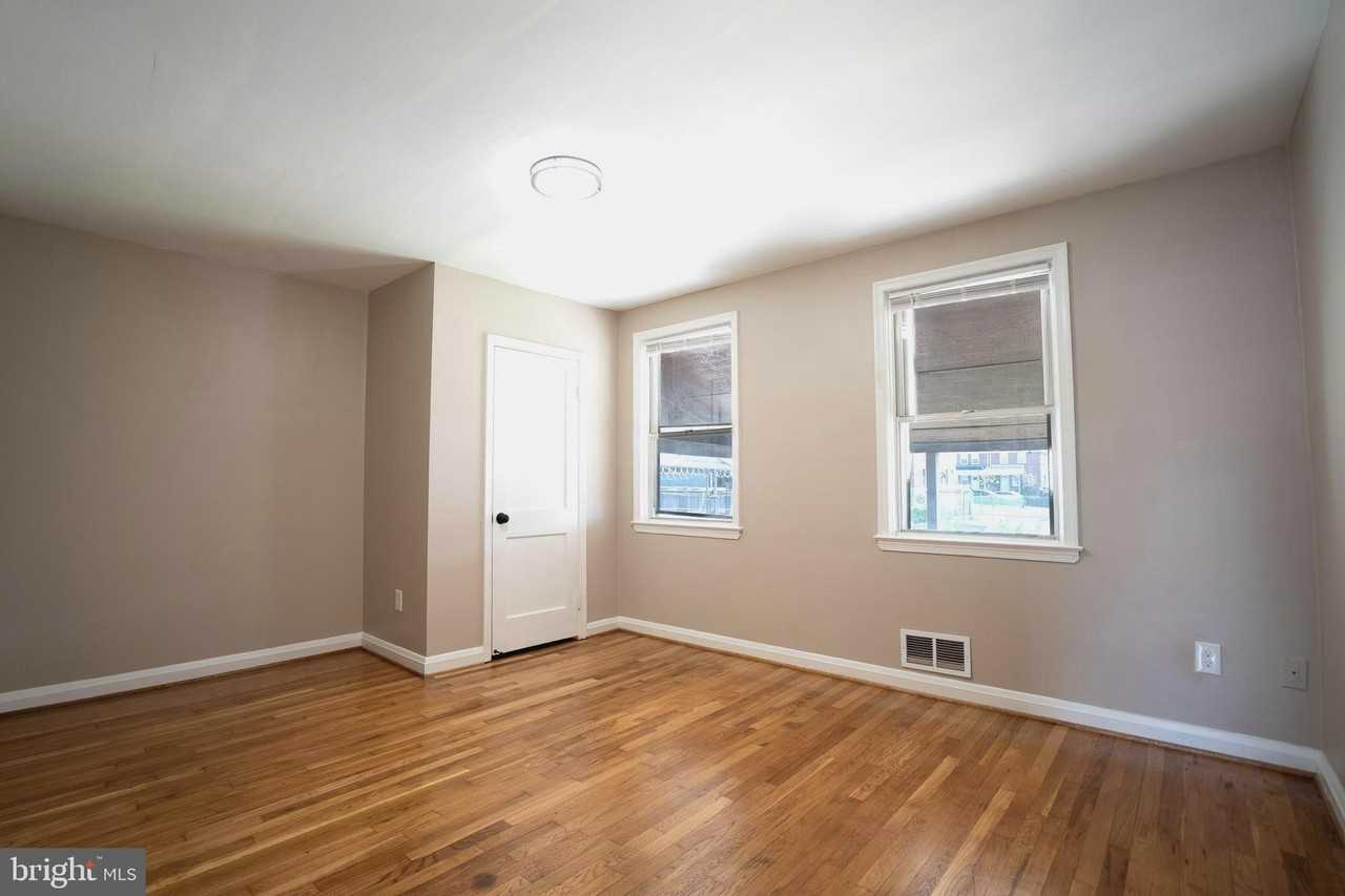 7273 Bridgewood Dr - Photo 3 of 12