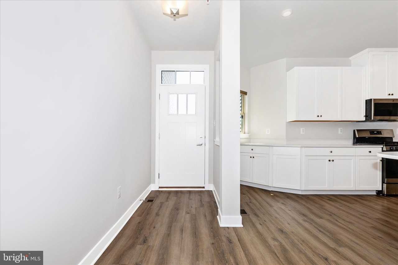 6144 Margarita Way - Photo 2 of 47
