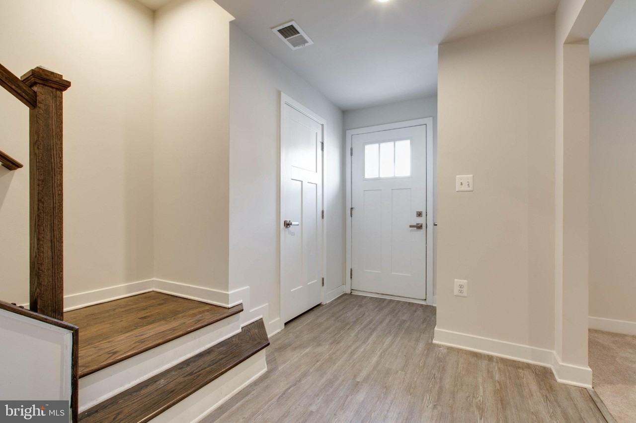 149 Lyons Creek Dr - Photo 5 of 45