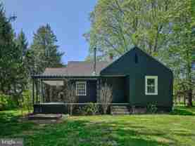 5113 Anderson Rd - Photo 1 of 1