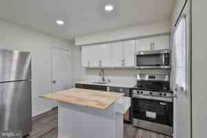 featured image of 305 S Warminster Rd #D5