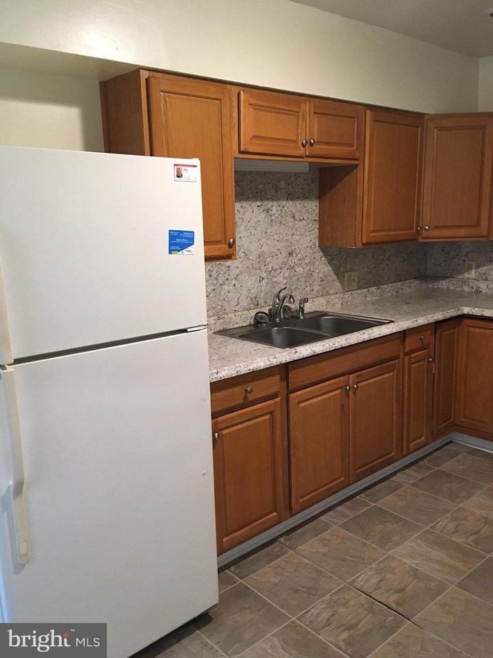 309 Brower Ave - Photo 6 of 21