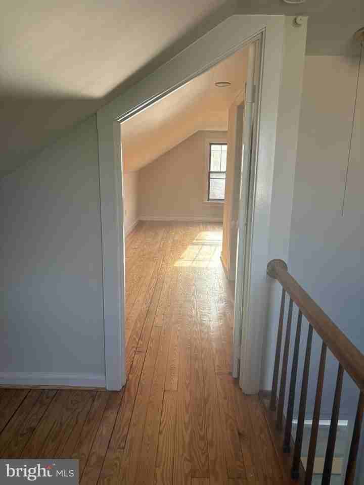 331 Hanson Ave - Photo 6 of 8