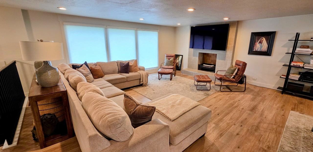 2512 E Venus Cir - Photo 7 of 25