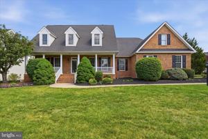 featured image of 102 Bramble Ct