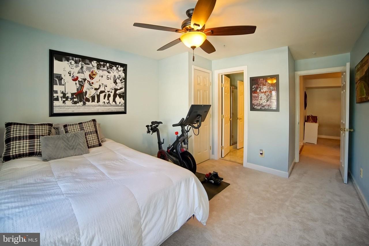 12205 Fairfield House Dr #605B - Photo 6 of 26