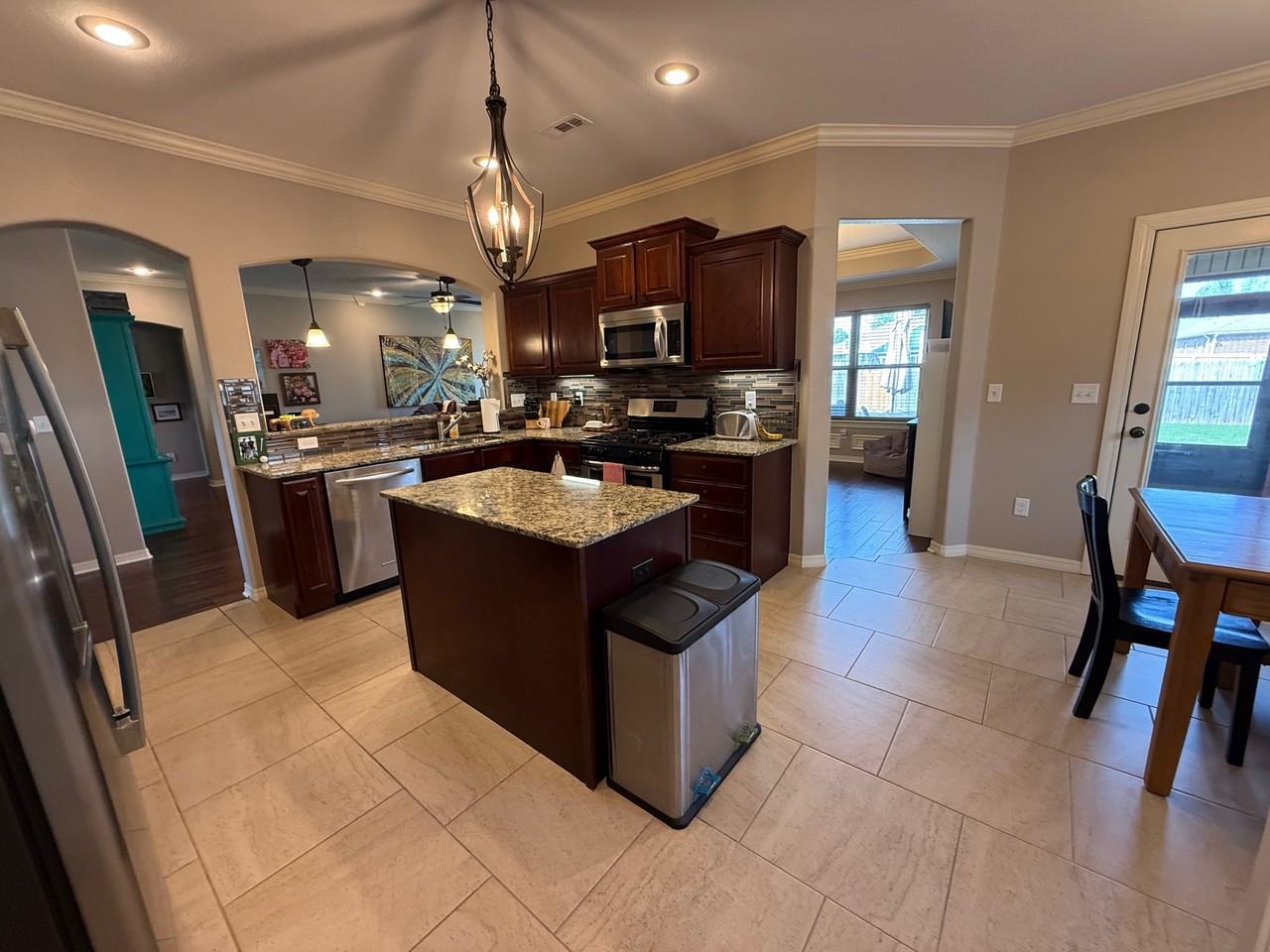 2903 N Raven Ln - Photo 6 of 14