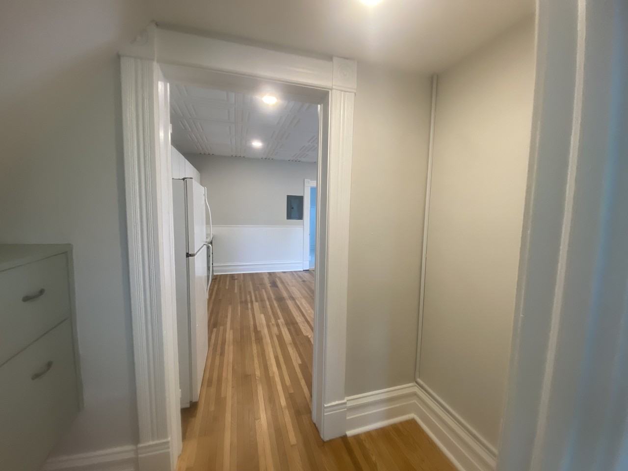 822 3rd St S #4 - Photo 7 of 14