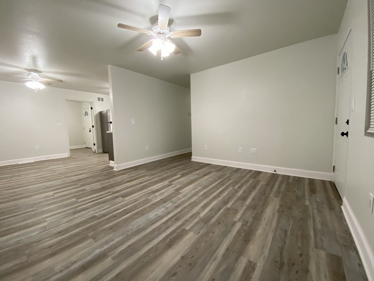 1934 Ne Madison St - Photo 5 of 21