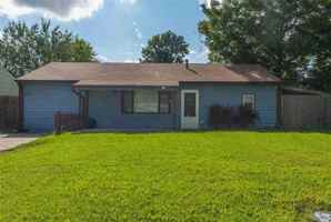 featured image of 3379 Sw Clare Ave