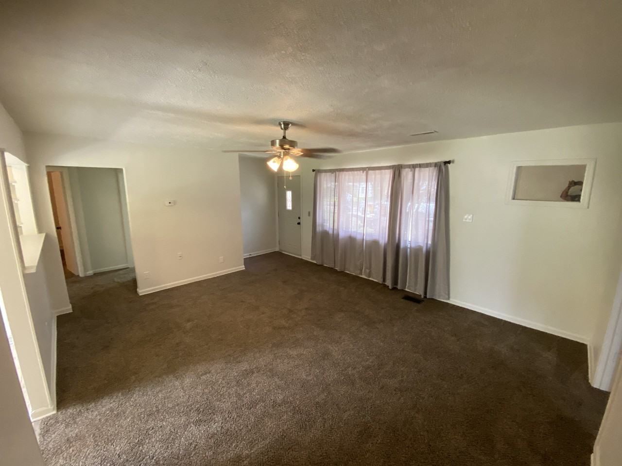 3379 Sw Clare Ave - Photo 4 of 11