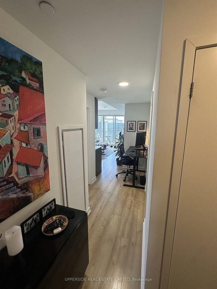 135 East Liberty Street - Photo 2 of 11