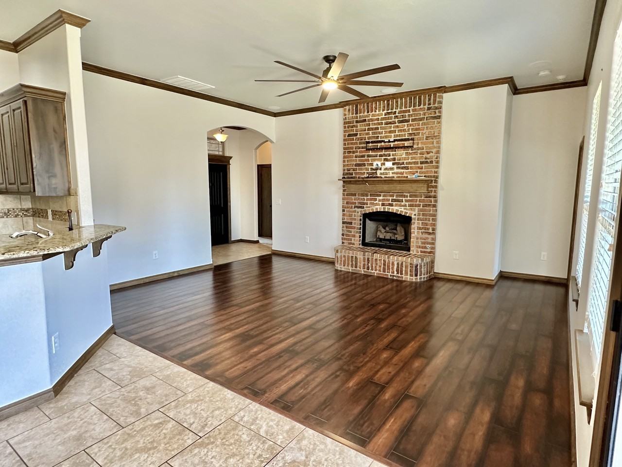 709 Abilene Way - Photo 3 of 26