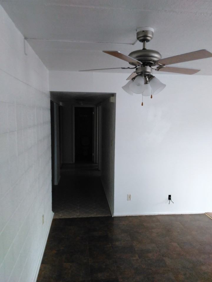 9129 W National Ave #4 - Photo 6 of 6