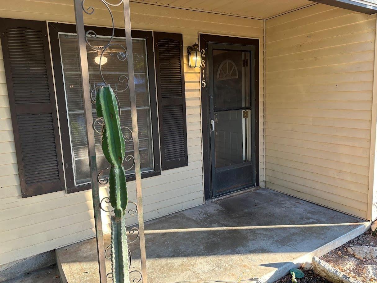 2815 Crest Ave #1 - Photo 2 of 15