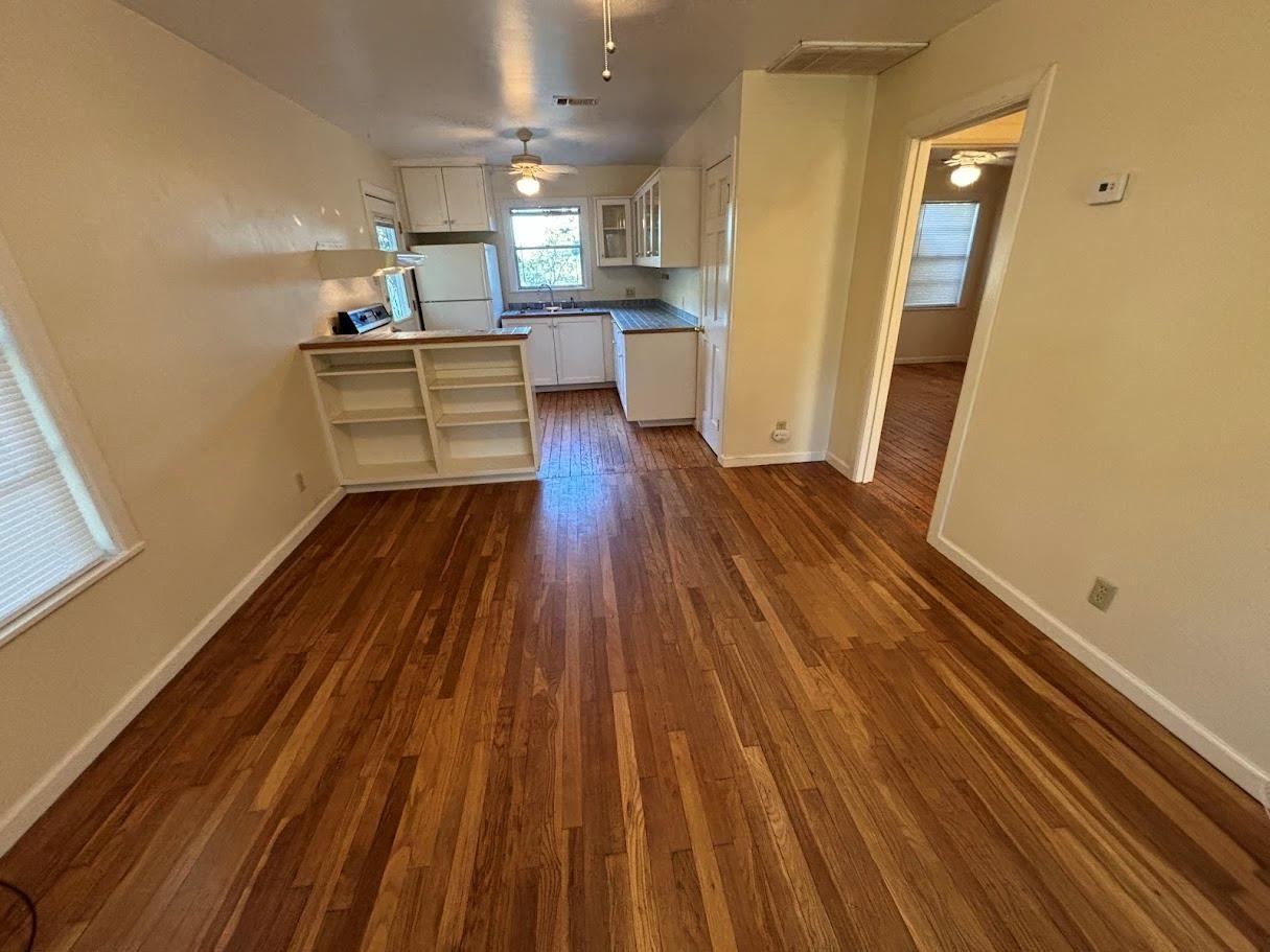 2815 Crest Ave #1 - Photo 4 of 15