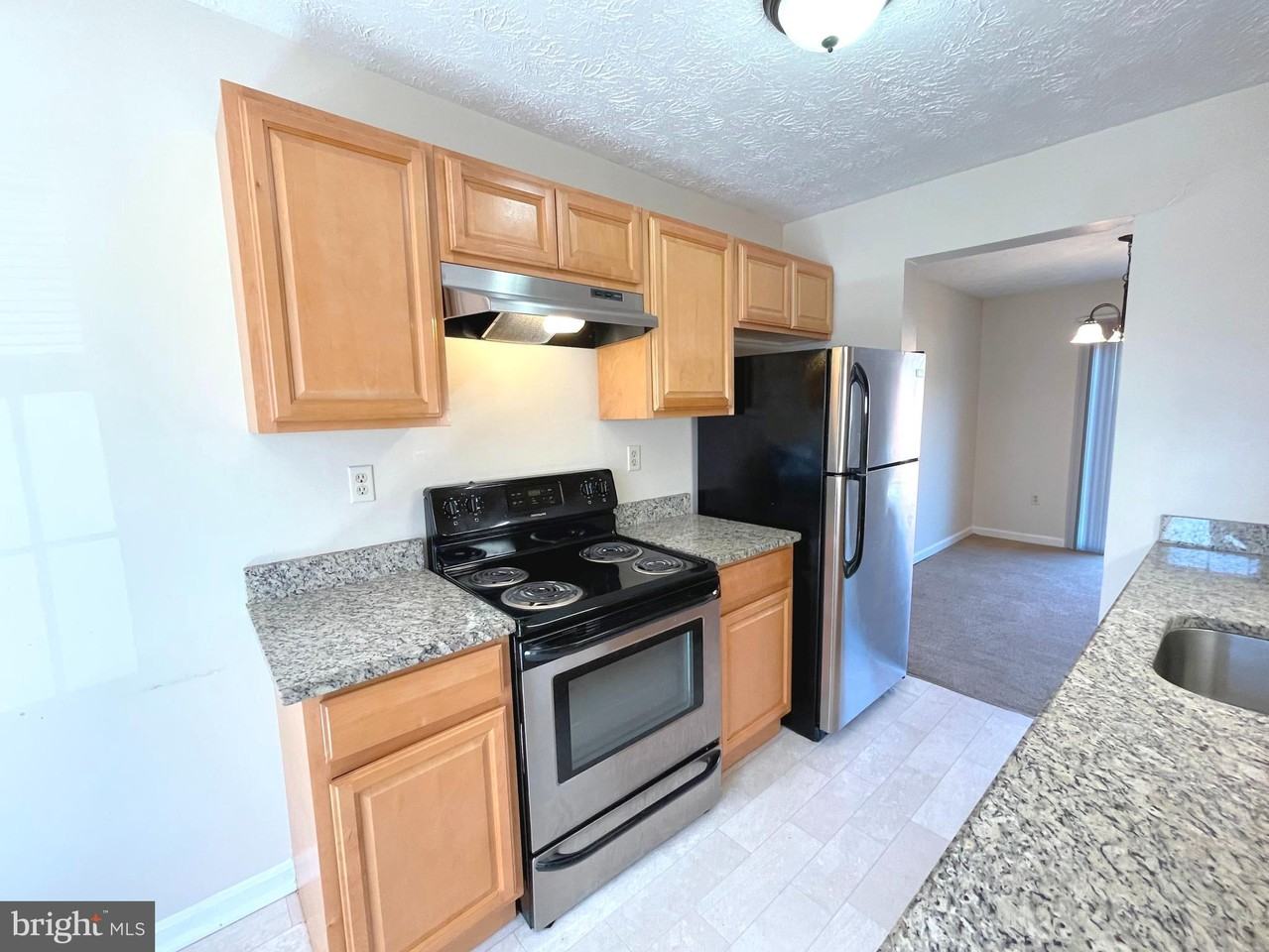 21845 Ronald Dr - Photo 7 of 22