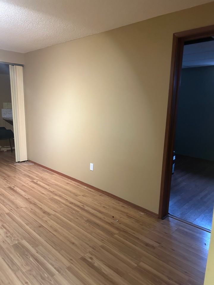 4008 125 Street Northwest - Photo 2 of 5