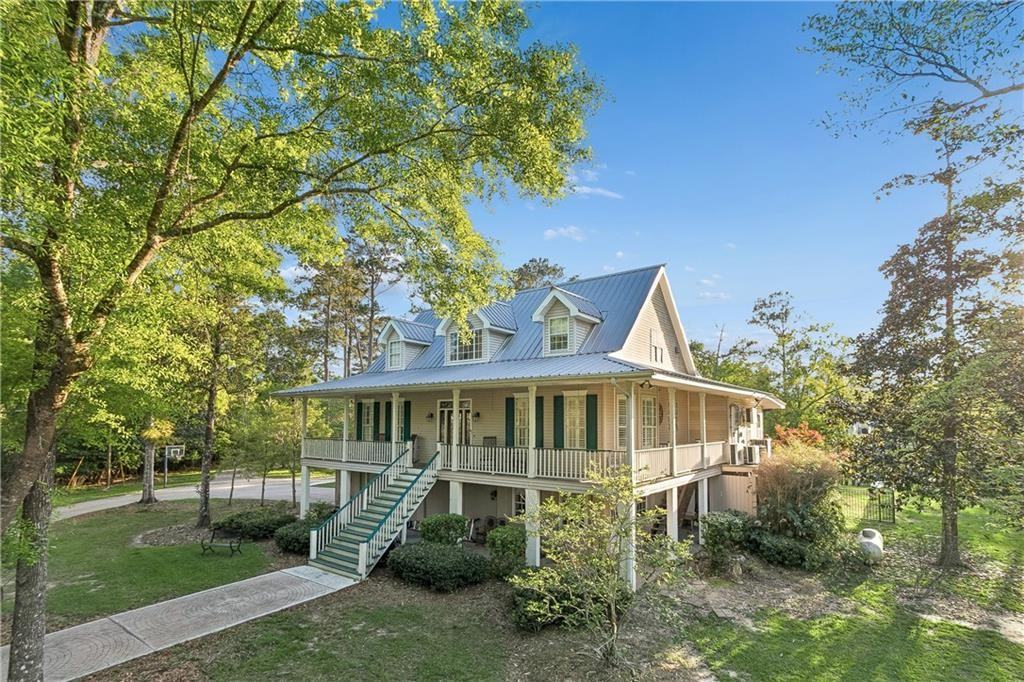 18206 Monga Dr - Photo 4 of 39