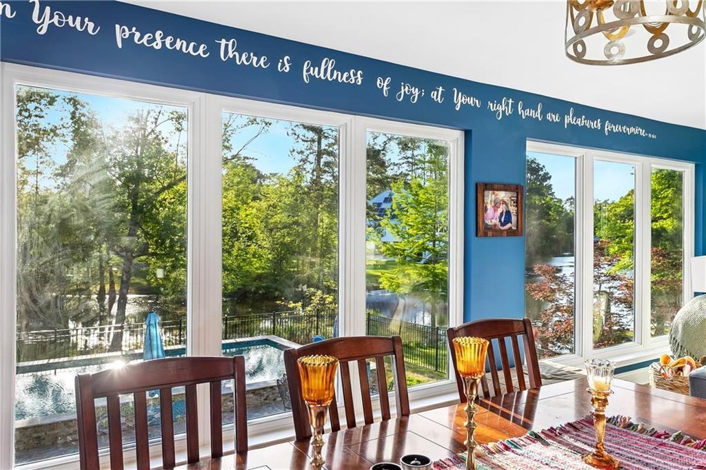 18206 Monga Dr - Photo 7 of 39