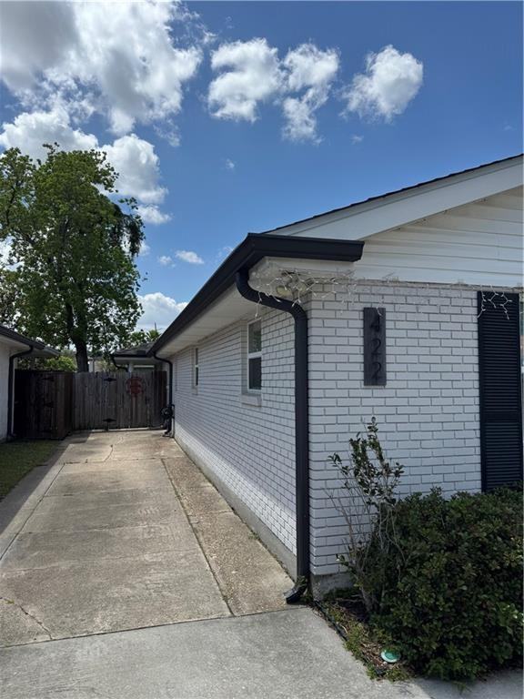 422 Nursery Ave - Photo 2 of 12