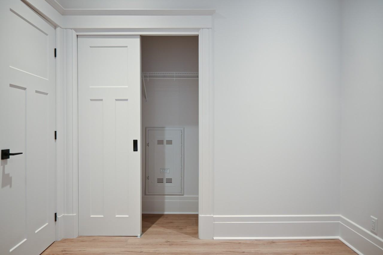 5980 Avenue du Parc #8 - Photo 6 of 15