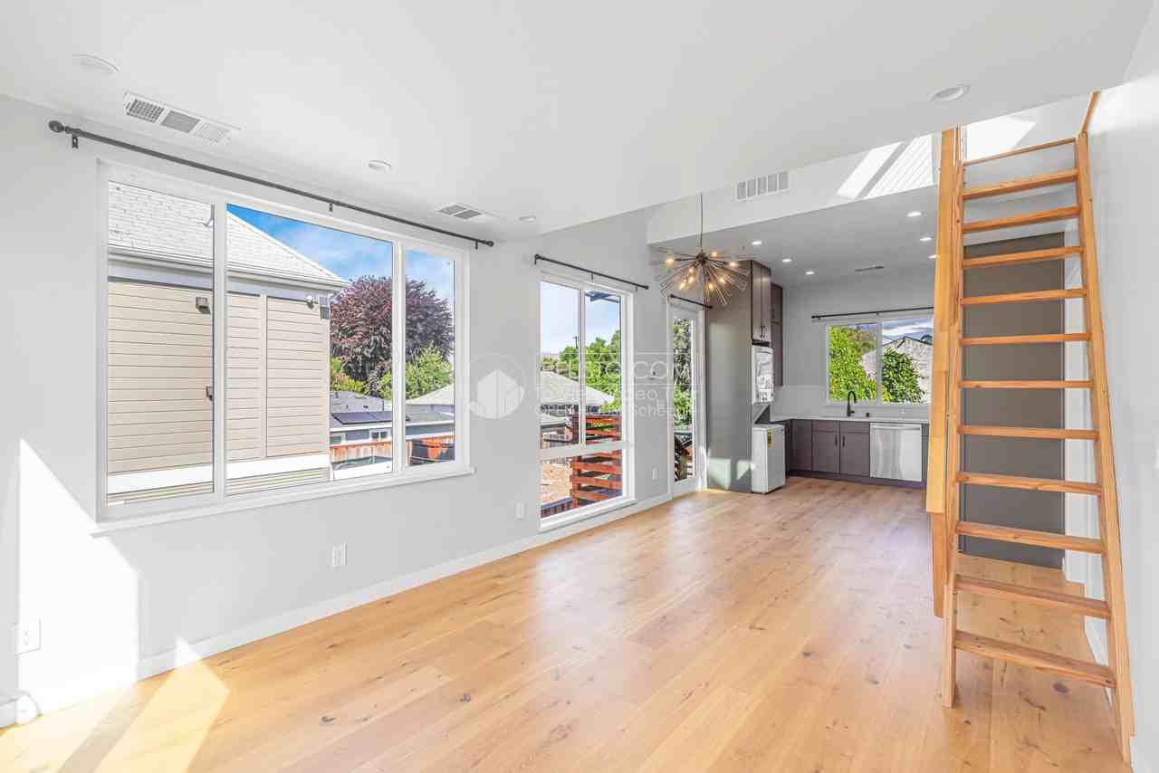 966 53rd St - Photo 2 of 20