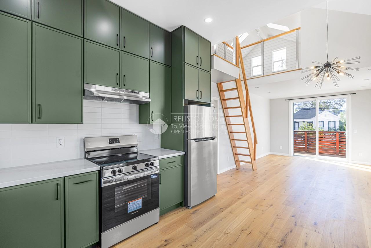 966 53rd St - Photo 5 of 20