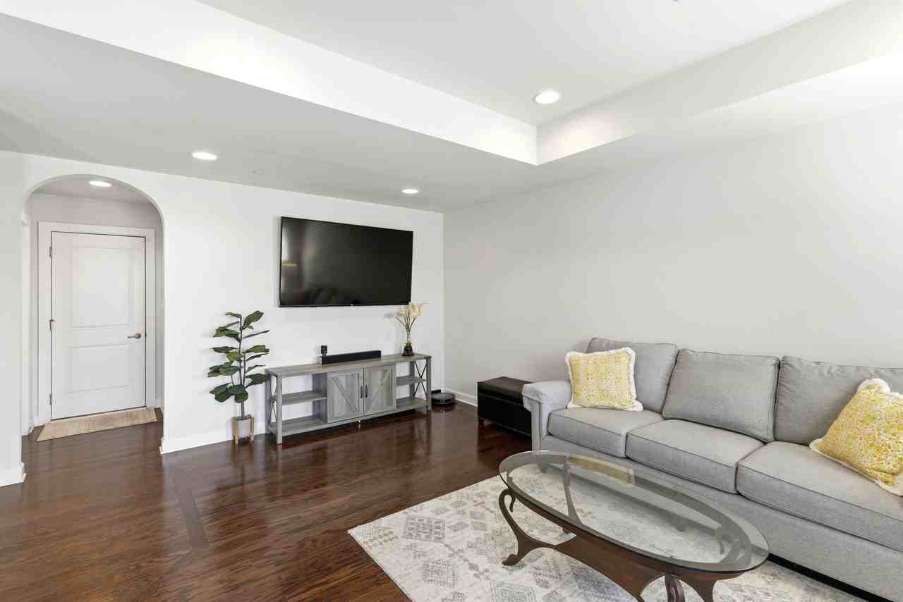 5917 Glen Willow Way #1 - Photo 7 of 44