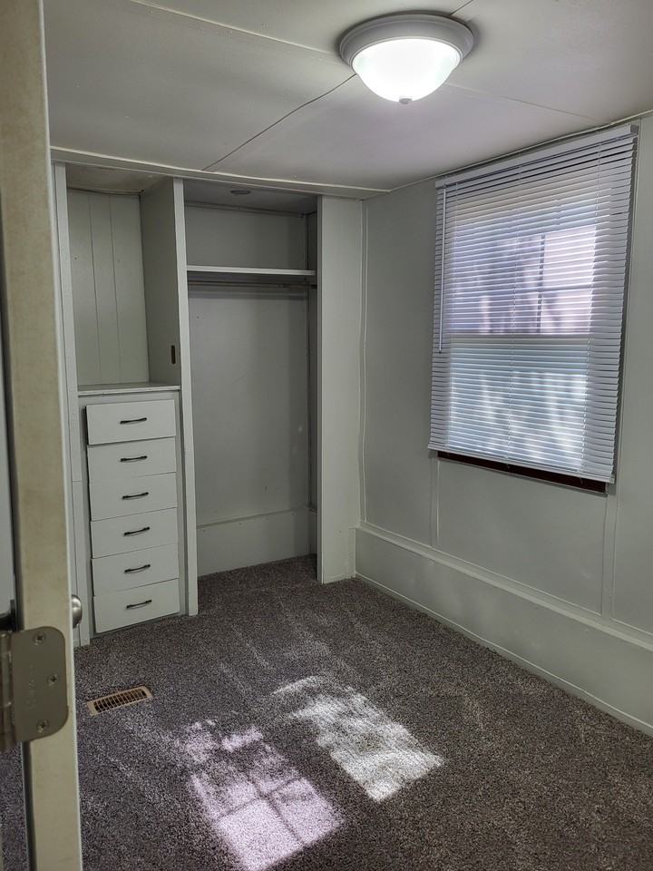 1040 Avenue Of The Cities - 77 #77 - Photo 5 of 10