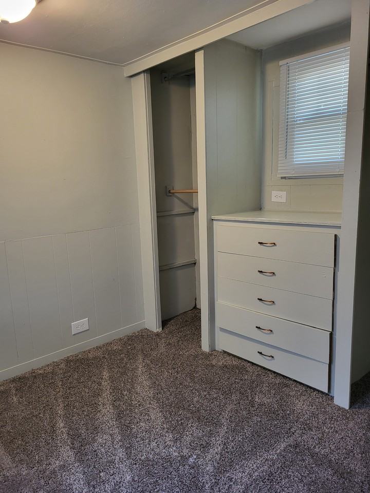 1040 Avenue Of The Cities - 77 #77 - Photo 7 of 10