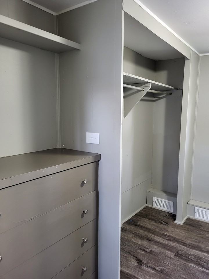 1040 Avenue Of The Cities - 41 #41 - Photo 5 of 10